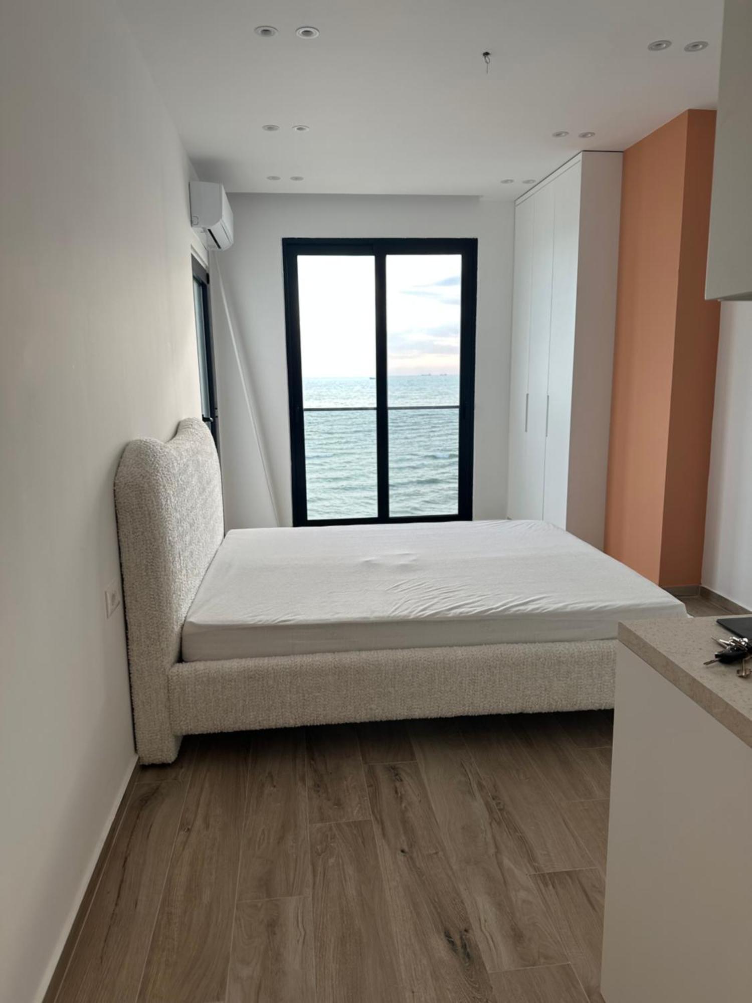 3a 1 * Durres